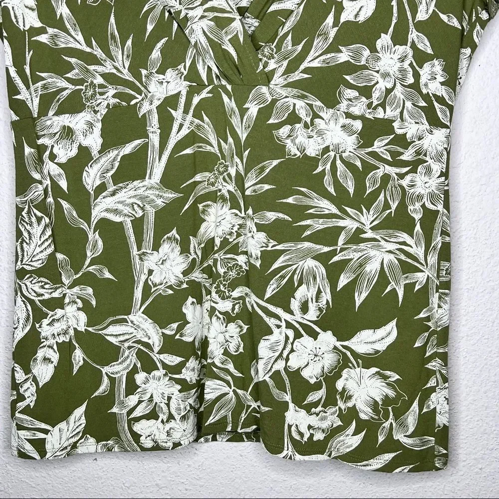 Ann Taylor Top - Picture 4 of 6